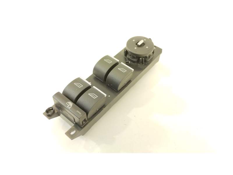 MANDO ELEVALUNAS DELANTERO IZQUIERDO AM5T14A132BB 