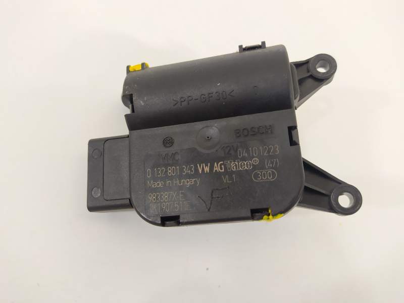 MOTOR APERTURA TRAMPILLAS CLIMATIZADOR 1K1907511E 