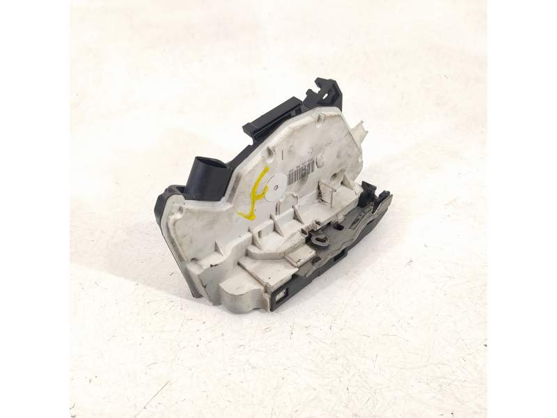 CERRADURA PUERTA DELANTERA DERECHA 5N1837016C 