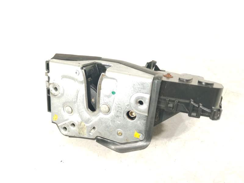 CERRADURA PUERTA DELANTERA DERECHA 7011244 51217011244 