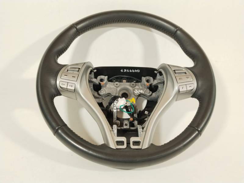 VOLANTE 484304EM5B 34216679A 34154207B