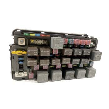 CAJA RELES / FUSIBLES 06B02M AK1312 