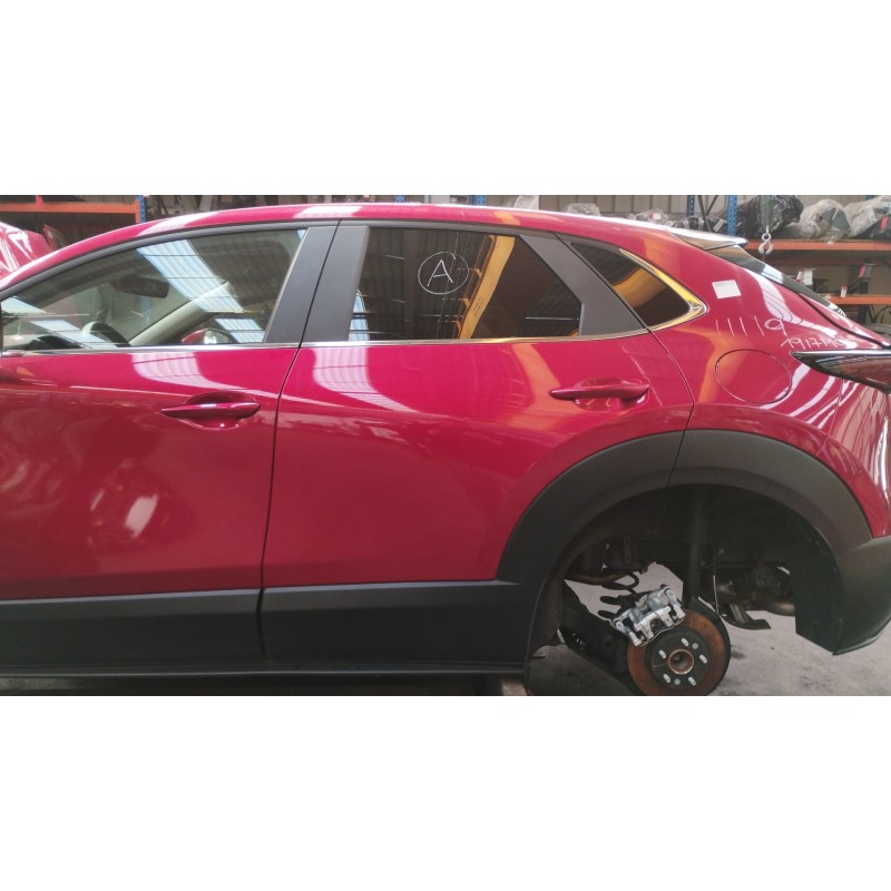 Recambio de puerta trasera izquierda para mazda cx-30 zenith referencia OEM IAM   