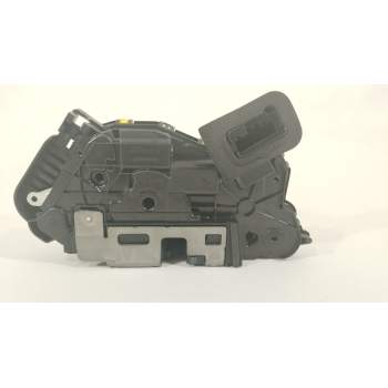 CERRADURA PUERTA DELANTERA DERECHA 5TC837016D 