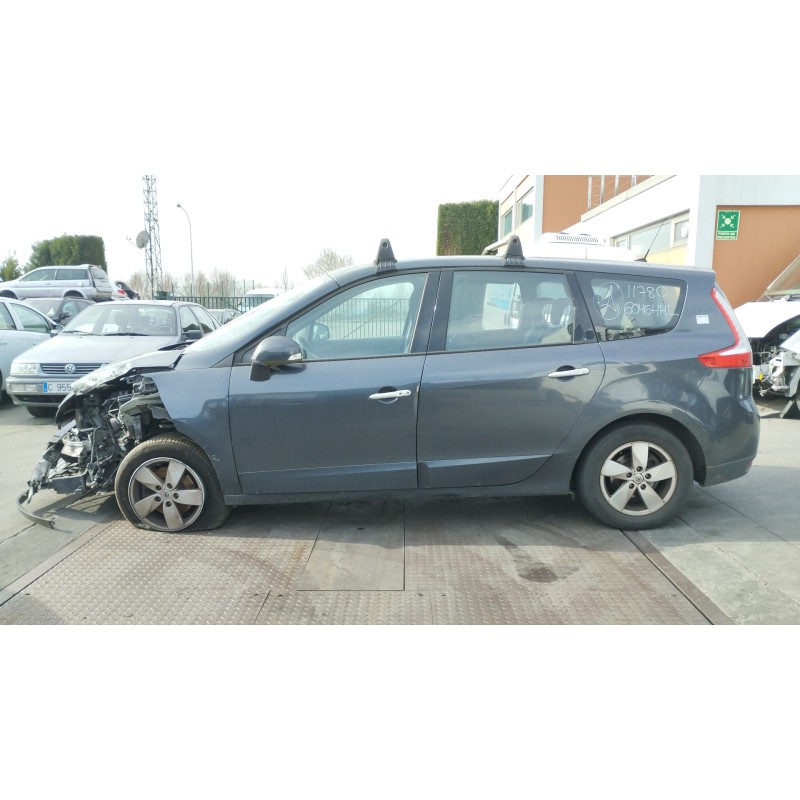 renault scenic iii del año 2011