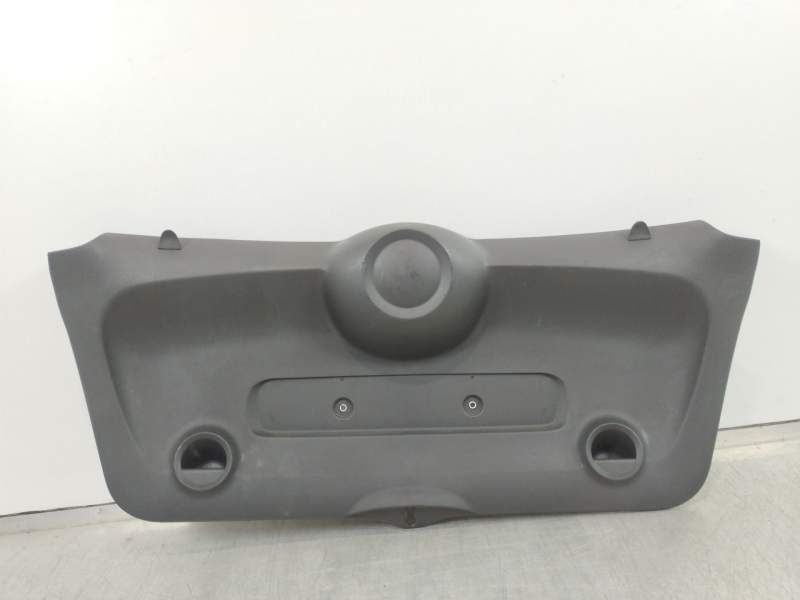 GUARNECIDO PORTON TRASERO 7148904 