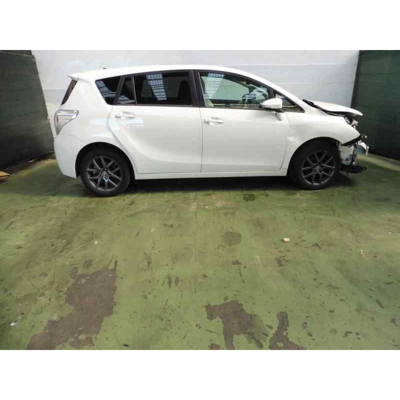 toyota verso del año 2015