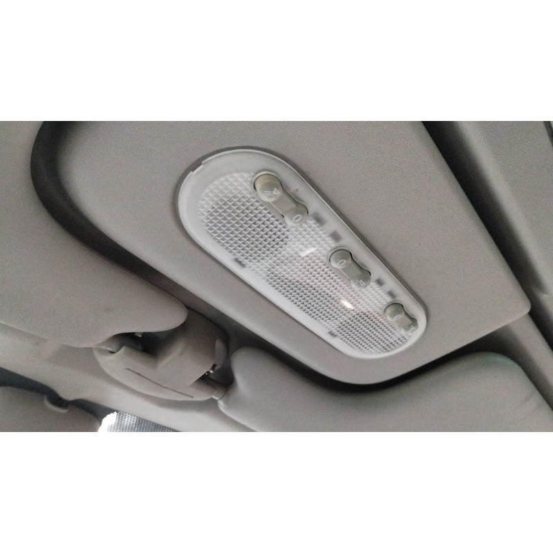 Recambio de luz interior para renault megane ii coupe/cabrio dynamique referencia OEM IAM   