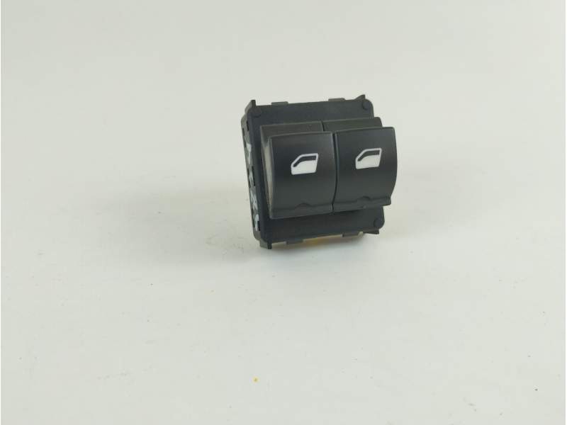 MANDO ELEVALUNAS DELANTERO IZQUIERDO 98016298ZD 