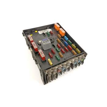 CAJA RELES / FUSIBLES 3C0937125 