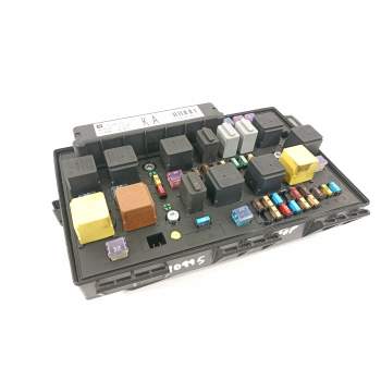 CAJA RELES / FUSIBLES 13250232KA 743381 