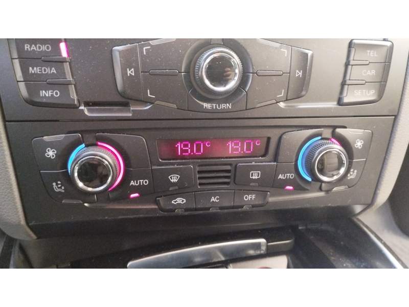 MANDO CLIMATIZADOR 8T1820043AB 