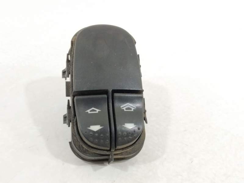 MANDO ELEVALUNAS DELANTERO IZQUIERDO YS4T14529AA 