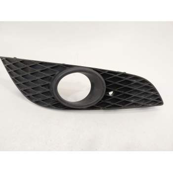 REJILLA PARAGOLPES DERECHA 13225765 