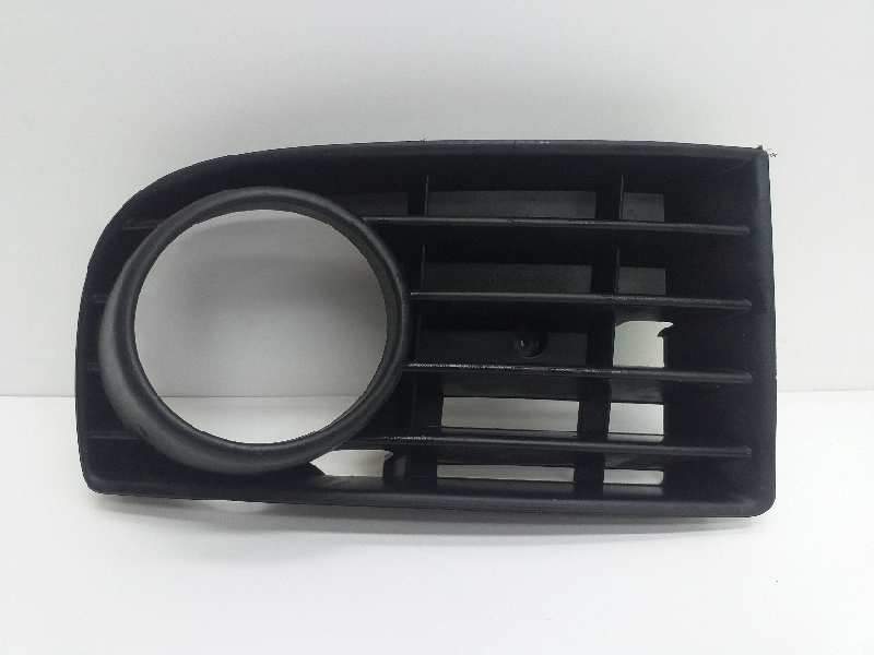 REJILLA PARAGOLPES DERECHA 1K0853666B 