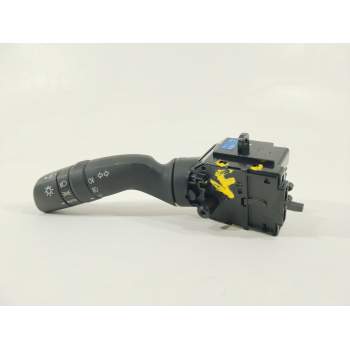 MANDO LUCES 8432902040 02D7017J910