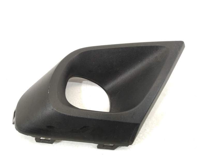 REJILLA PARAGOLPES DERECHA 261A27239R 261A27519R