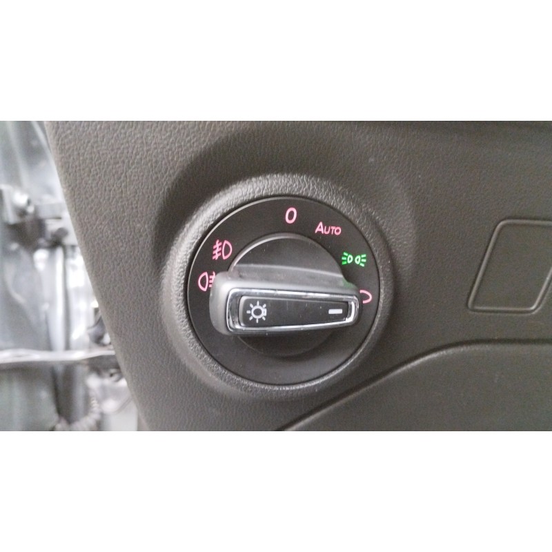 Recambio de mando luces para seat leon st (5f8) x-perience titan desert 4drive referencia OEM IAM   