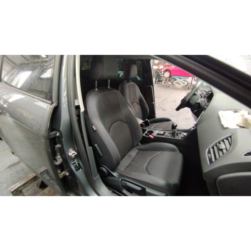 Recambio de asiento delantero derecho para seat leon st (5f8) x-perience titan desert 4drive referencia OEM IAM   