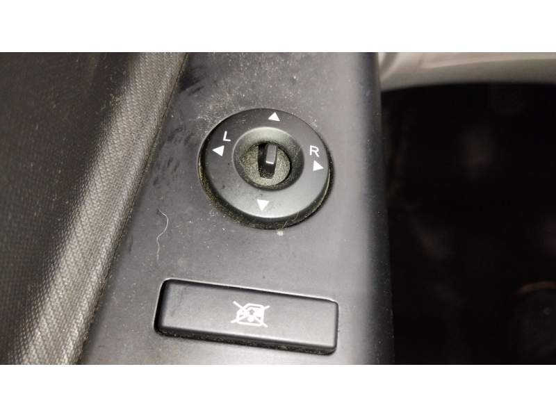 MANDO RETROVISOR 935601H000 