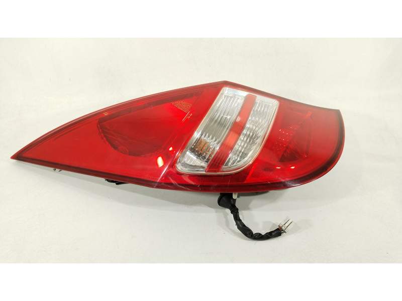 PILOTO TRASERO IZQUIERDO 924012L010 924012L0 