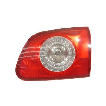 PILOTO TRASERO DERECHO EN PORTON 3C9945094 