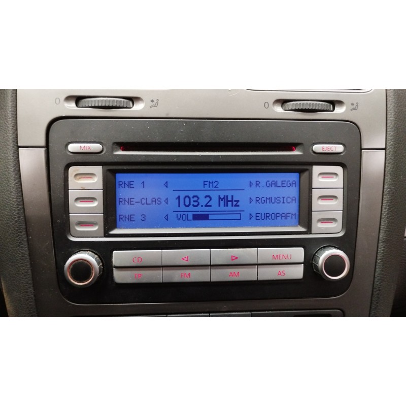 Recambio de sistema audio / radio cd para volkswagen golf v berlina (1k1) conceptline (e) referencia OEM IAM   