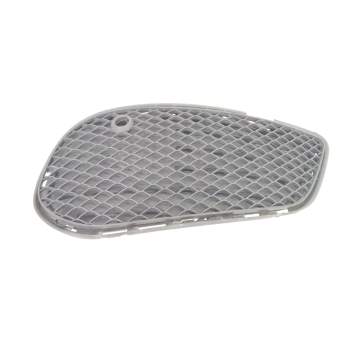 REJILLA PARAGOLPES DERECHA A2058852623 A2058854123