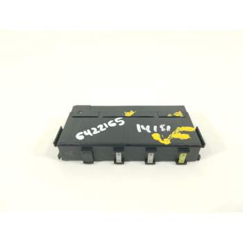 CAJA RELES / FUSIBLES 8264130250 72818500