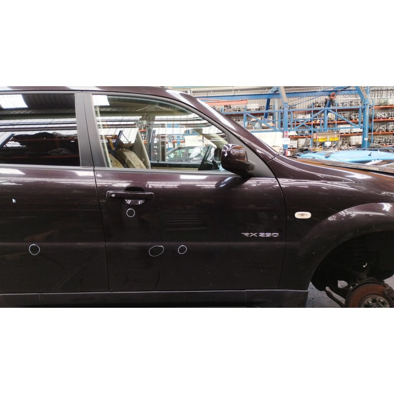 Recambio de puerta delantera derecha para ssangyong rexton 2.9 td gls referencia OEM IAM   