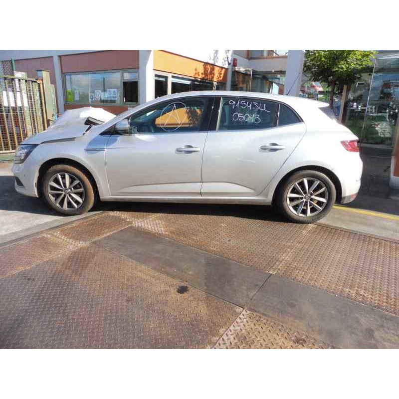 renault megane iv berlina 5p del año 2016