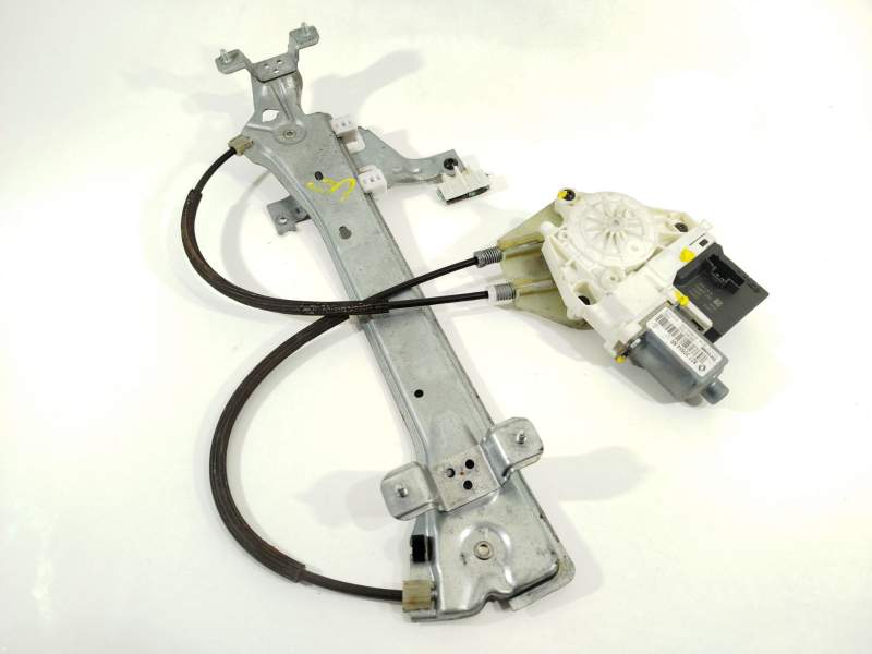 ELEVALUNAS TRASERO DERECHO 827200003R 827306548R