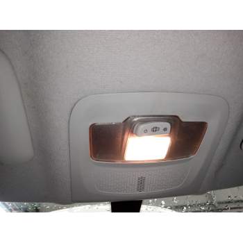 LUZ INTERIOR 