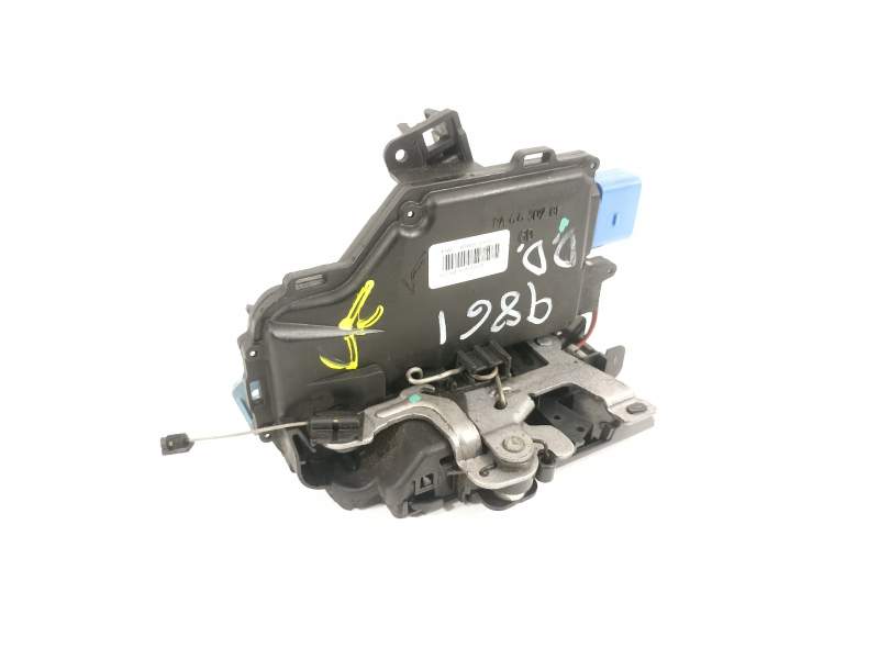 CERRADURA PUERTA DELANTERA DERECHA 3D1837016AC 