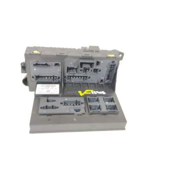 CAJA RELES / FUSIBLES 2115454401 