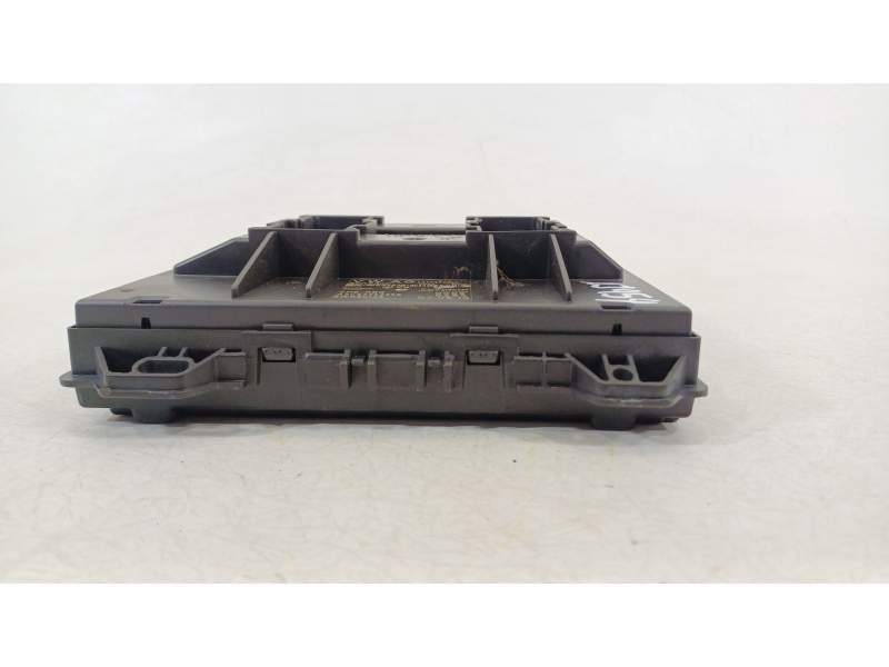 MODULO ELECTRONICO 6R0937086D 