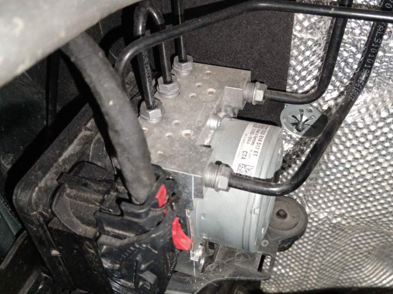 ABS 5Q0614517ET 10022019144