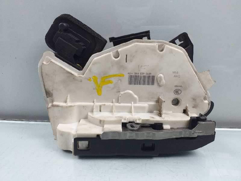 CERRADURA PUERTA TRASERA DERECHA 5K4839016R 