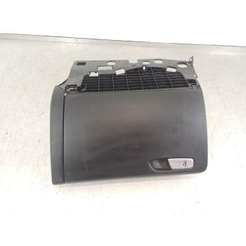 GUANTERA 8K1857035 