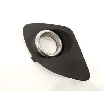 REJILLA PARAGOLPES DERECHA 865661H000 