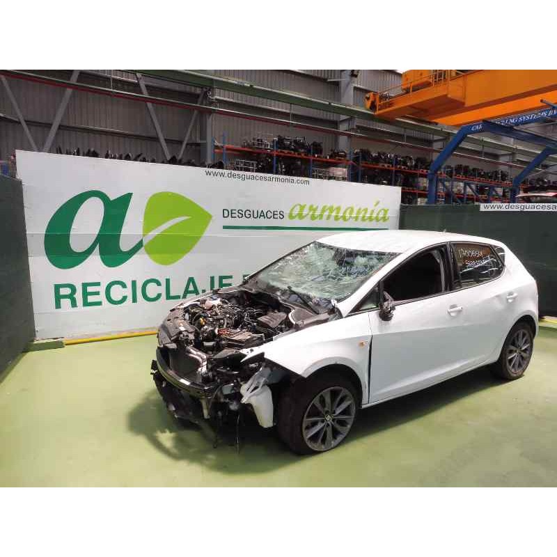 seat ibiza (6j5) del año 2014