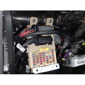 CAJA RELES / FUSIBLES 91950H8570 