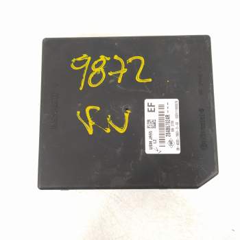CAJA RELES / FUSIBLES 284B67924R 