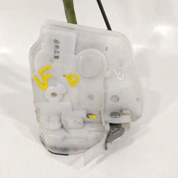 CERRADURA PUERTA TRASERA DERECHA KD53 3D19B0364 