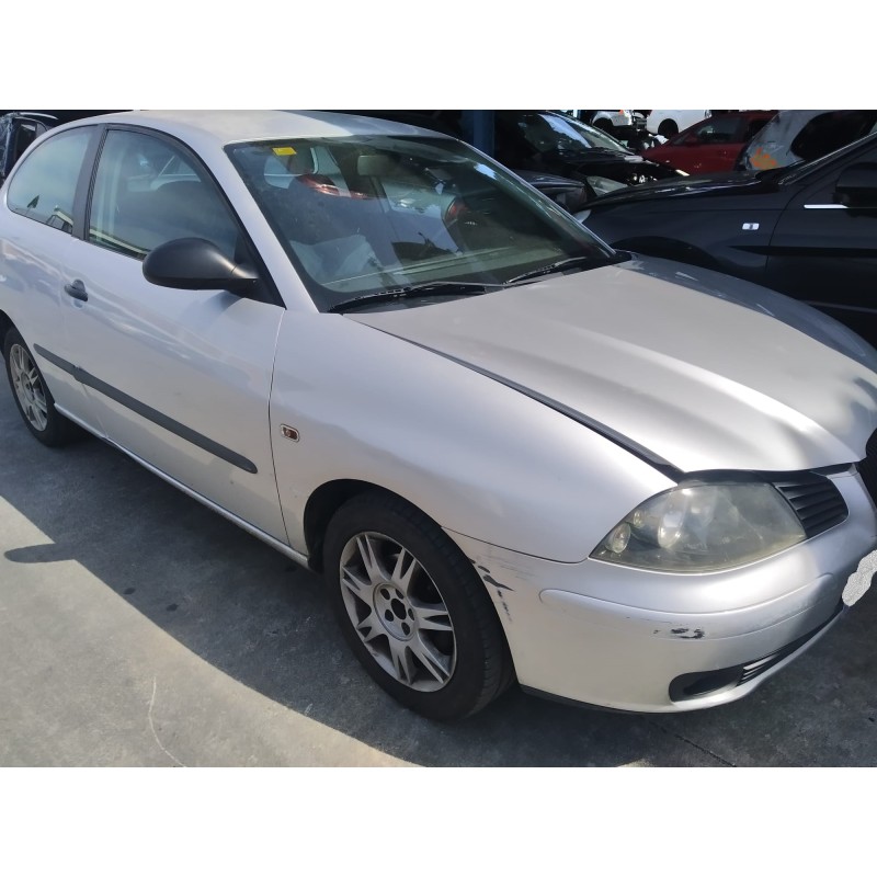 seat ibiza (6l1) del año 2004