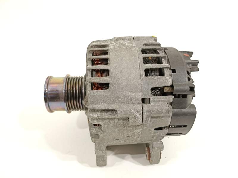 ALTERNADOR 04C903023 