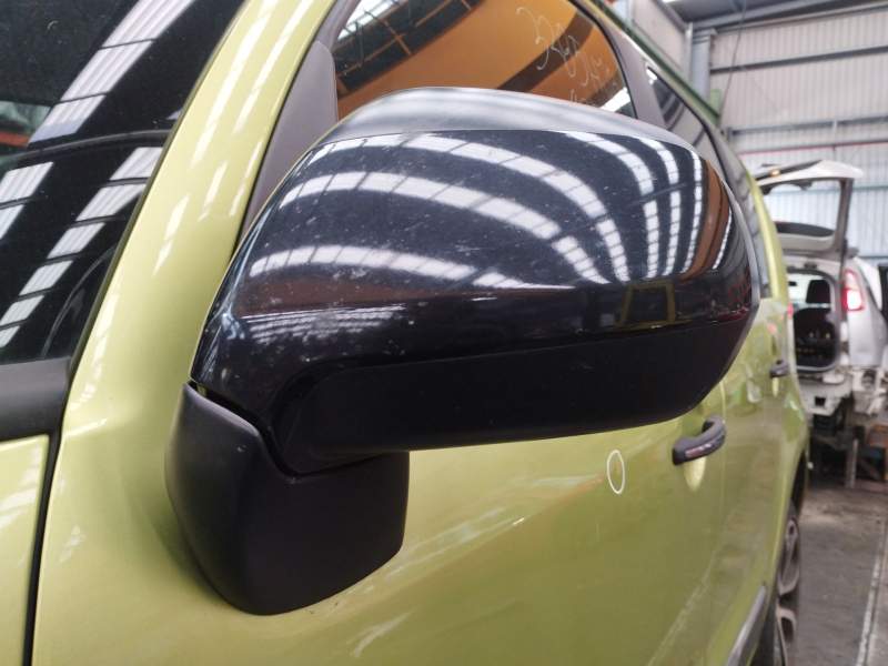RETROVISOR IZQUIERDO 