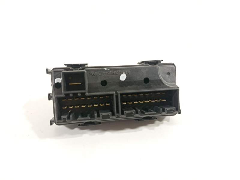 CAJA RELES / FUSIBLES 919513X130 