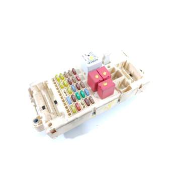 CAJA RELES / FUSIBLES 51761160 