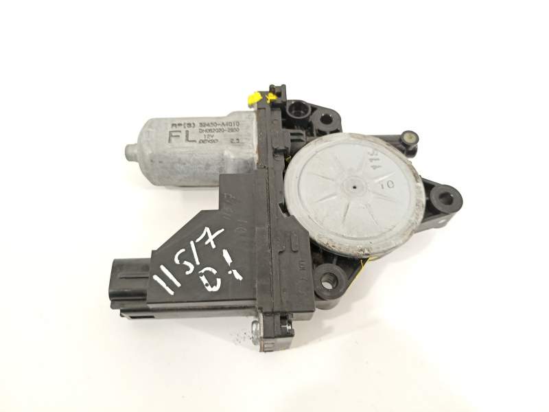MOTOR ELEVALUNAS DELANTERO IZQUIERDO 82450A4010 